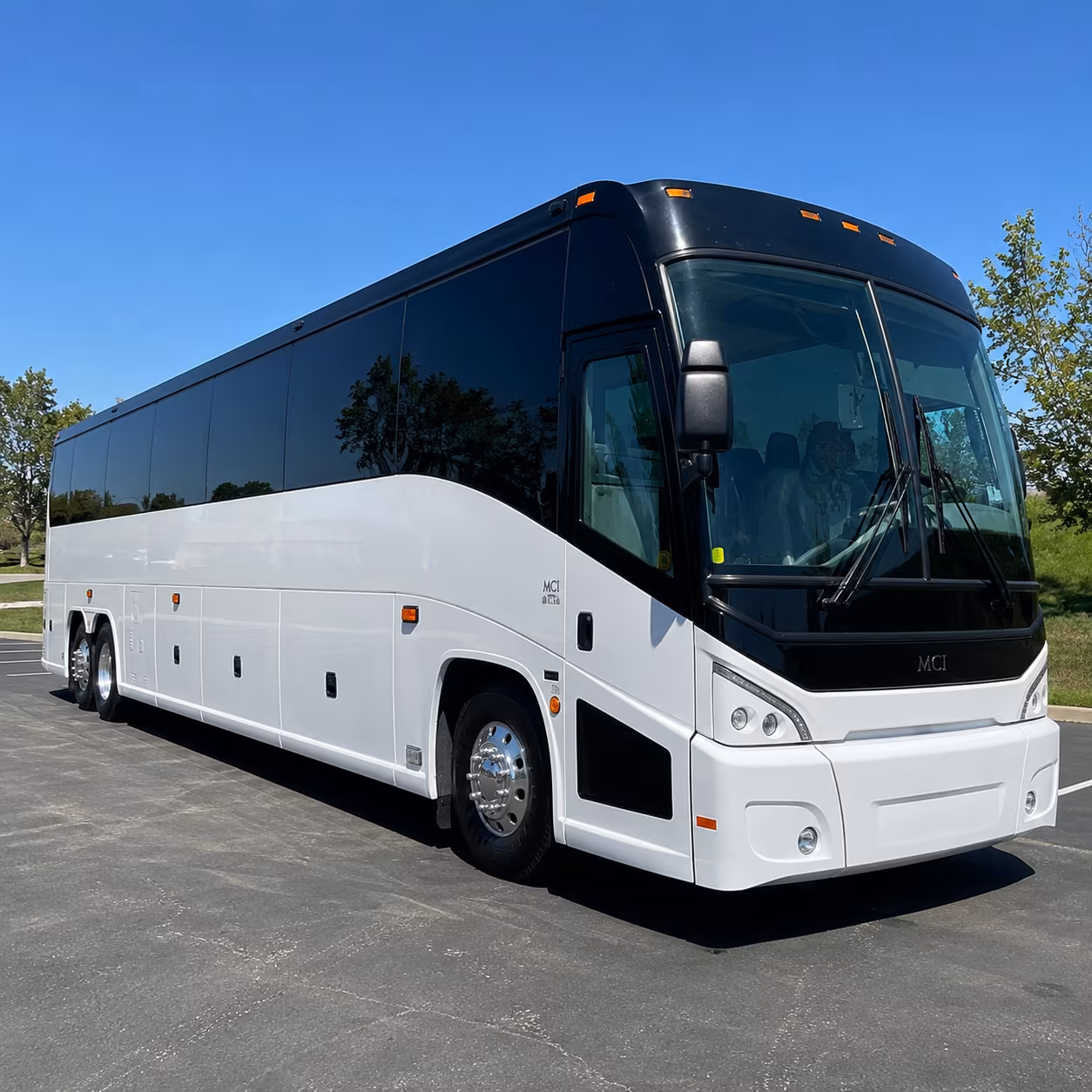 broken arrow to tulsa shuttle buses for downtown office commuters