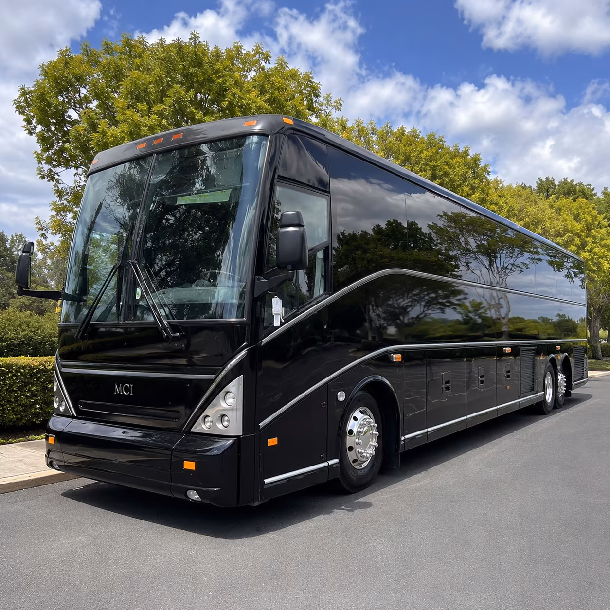 bus rentals to university of tulsa golden hurricane games