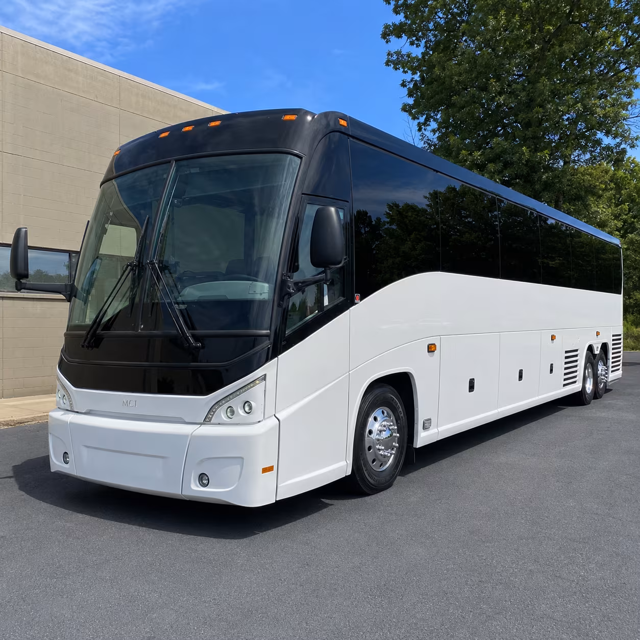 convention and conference shuttle buses to the arvest convention center